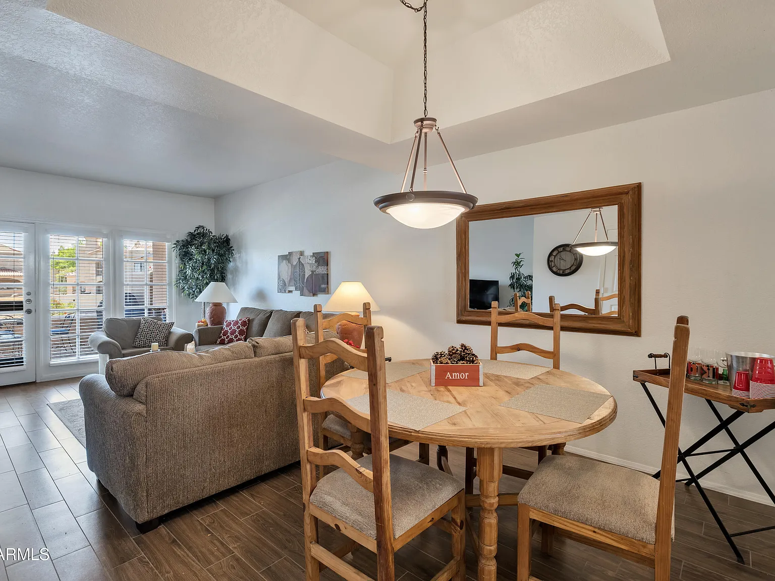 2 bed, 2.0 bath, 1185 sqft, $3,500 — Photo 3