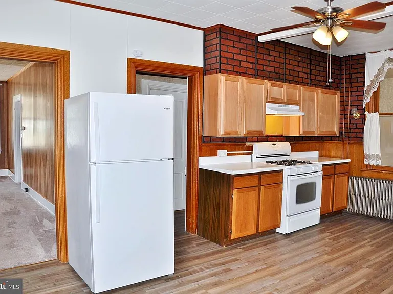 33 W Forrest Ave — Photo 24