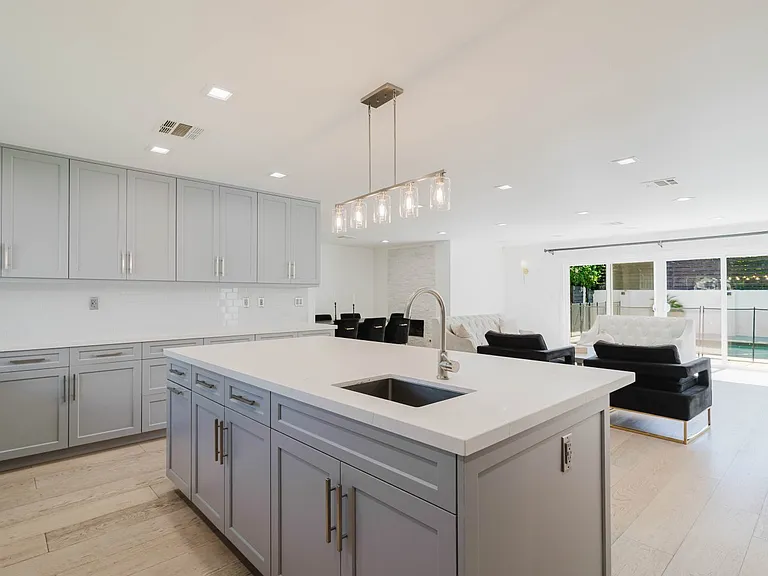 11072 Chimineas Ave — Photo 17