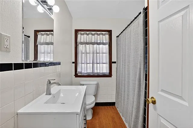 513 Michigan Ave — Photo 12