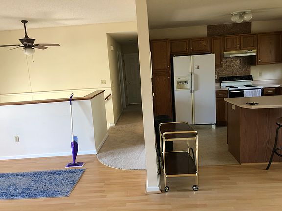 4th image of 2104 Maricopa Dr