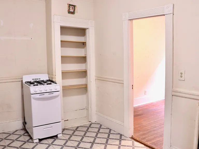 9 Myrtle St #5 — Photo 3