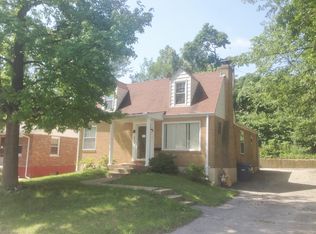 6934 Pine Ridge Dr, Saint Louis, MO 63121