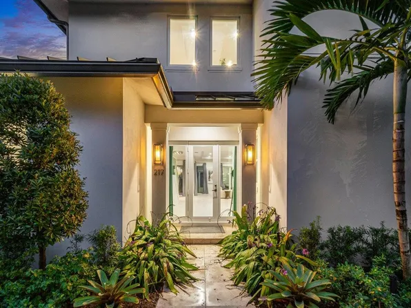 217 Gulfstream Boulevard, Boynton Beach, FL 33435