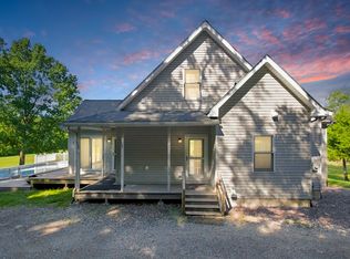 10866 E County Road 600n, Mattoon, IL 61938