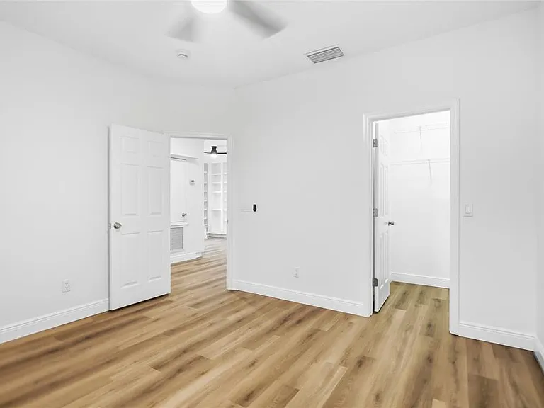 912 Waterside Dr — Photo 33