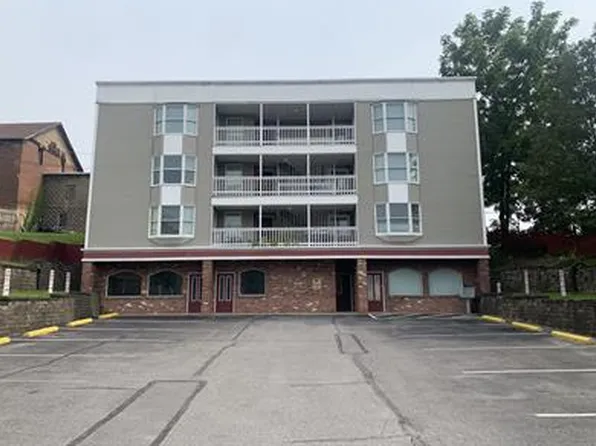 20 S Main St, Montgomery, PA