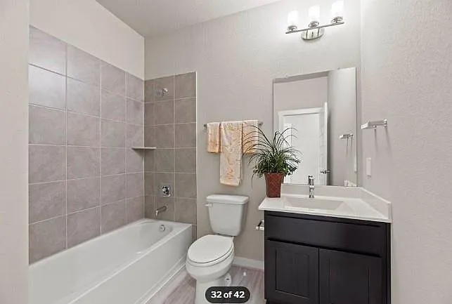 3807 Silver Horn — Photo 19