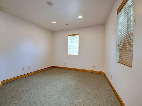 5th image of 1545 Washington St E #B