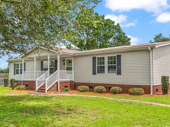 2133 Hollyhock Lane, Deep Run, NC 28525