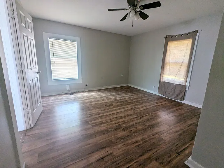 3801 Hazel St — Photo 4