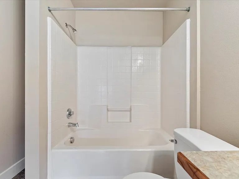 9846 W Rosecroft Ct — Photo 12