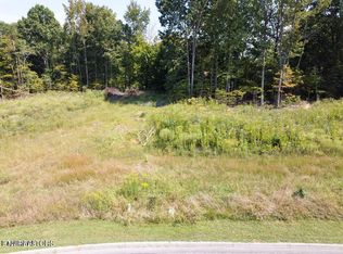 359 Shadows Lawn Dr, Athens, TN 37303