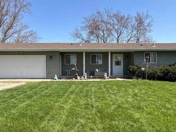 3880 Oak Park Rd, Deerfield, WI 53531