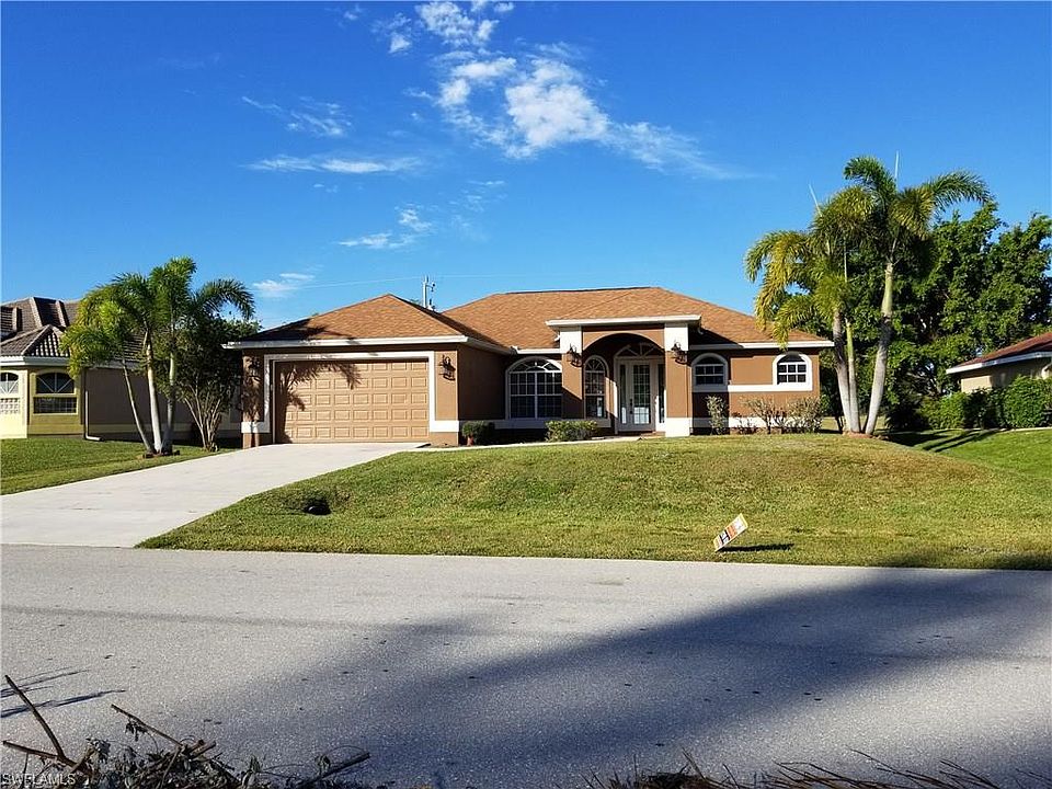 1st image of 3422 SW 15th Pl