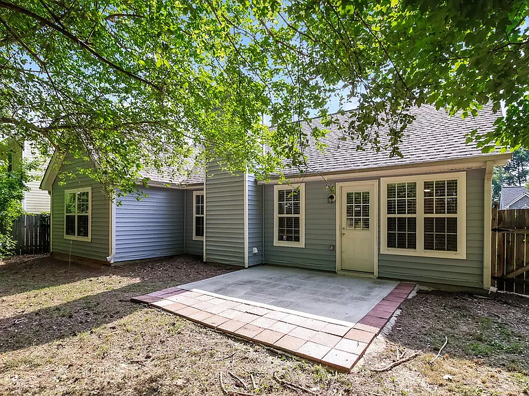 154 Fairhaven Trl — Photo 16