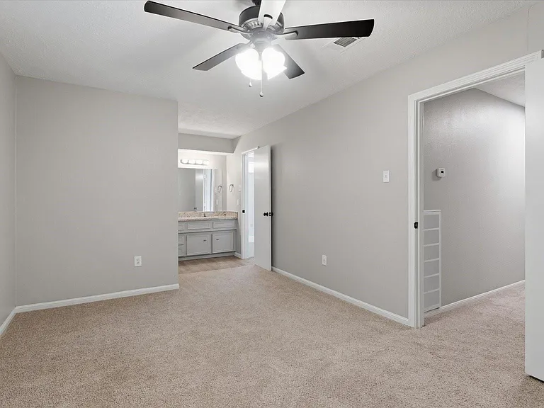 12015 Fawnview Dr — Photo 19