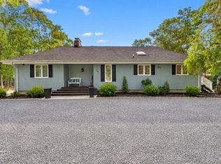 14 N Quarter Road, Westhampton, NY 11977