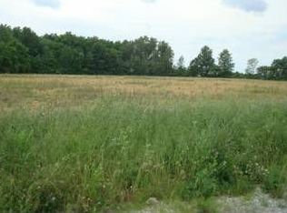 7240 Rankie Rd, Port Clinton, OH 43452