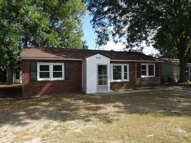2nd image of 1921 Williams Dr