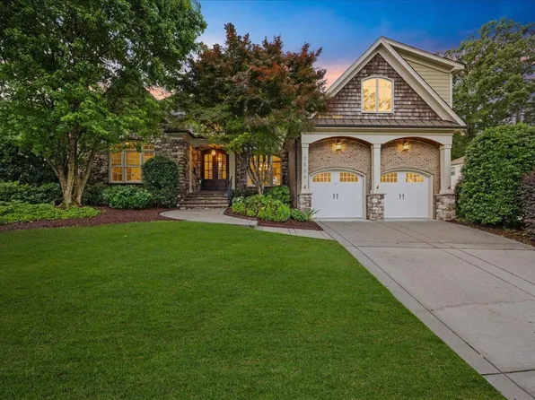 2507 Mayview Rd, Raleigh, NC 27607