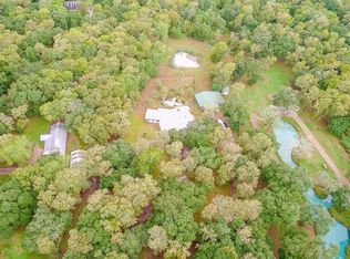 8511 Kings Oak Dr, Damon, TX 77430