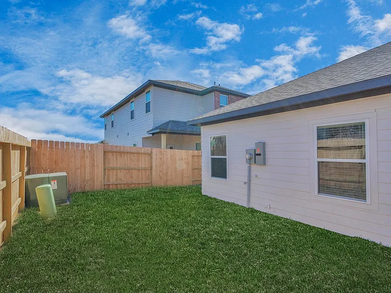 7322 Coconut Bay Dr #B — Photo 7