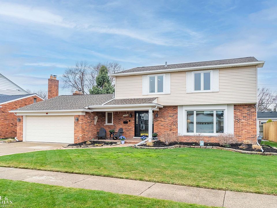 1st image of 23275 N Rosedale Ct