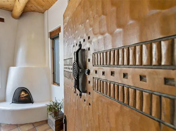 10 Monte Alto Pl, Santa Fe, NM 87508