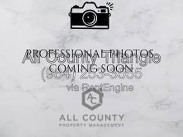 1005 Amber Shadow Dr, Durham, NC 27703