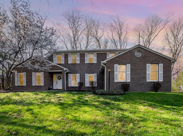 769 Cedar Point Dr, Cincinnati, OH 45230