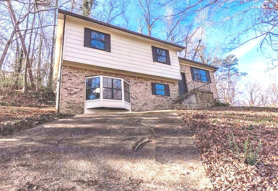 1st image of 308 Crisman St