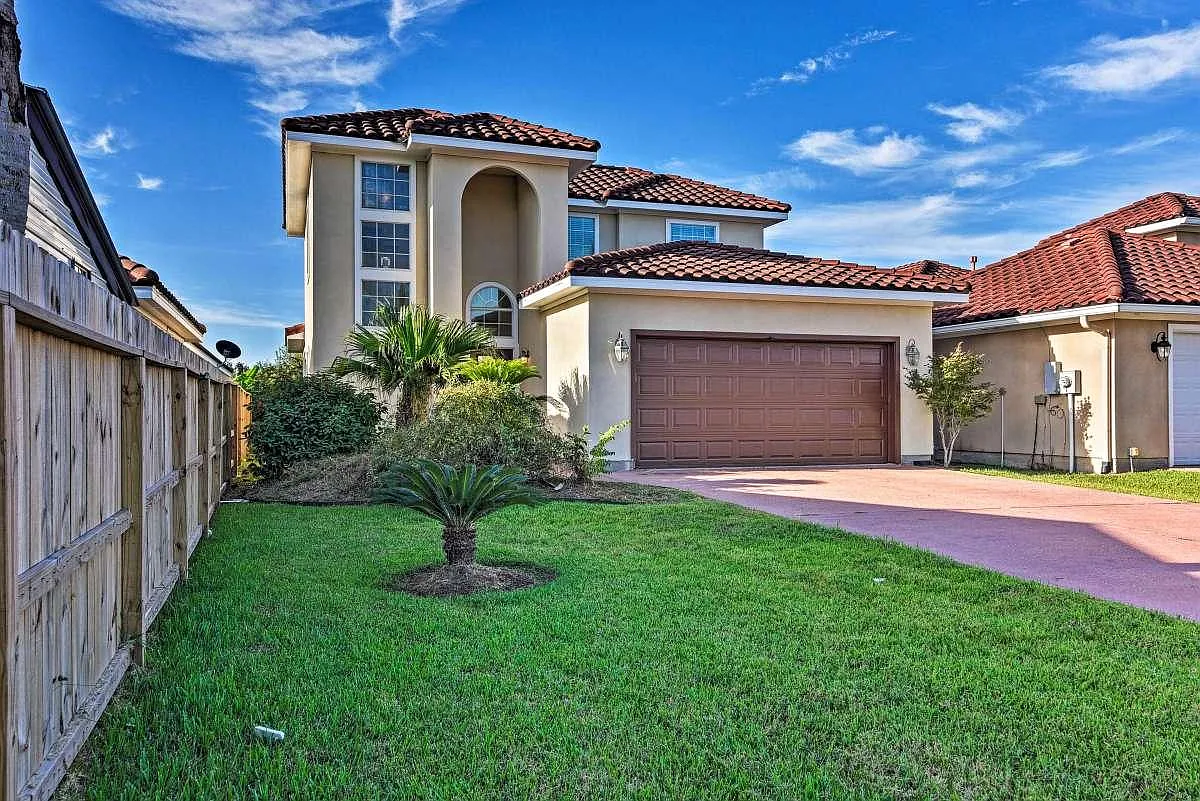 3 bed, 1825 sqft, $4,500 — Photo 1