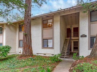 20812 4th St APT 6, Saratoga, CA, 95070