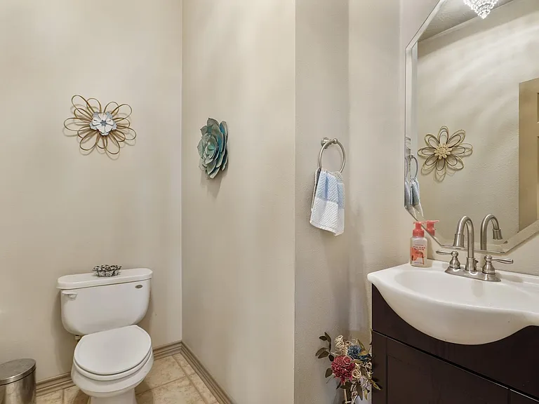 2911 Mossy Log Ct — Photo 13