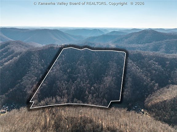 2nd image of 981 Powell Branch Rd