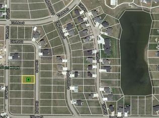 7449 Claire Dr S, Fargo, ND 58104