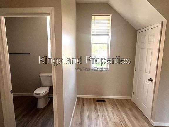 5th image of 3304 Utah St #1F