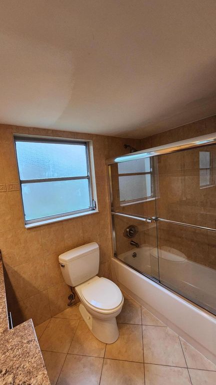 2851 S PALM AIRE Drive #101, photo 9