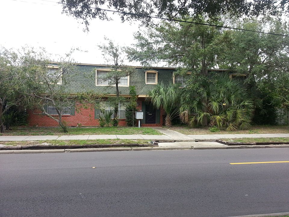 1st image of 3221 W Swann Ave APT 8