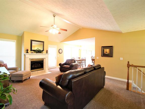 5th image of 2293 Bogard Ln