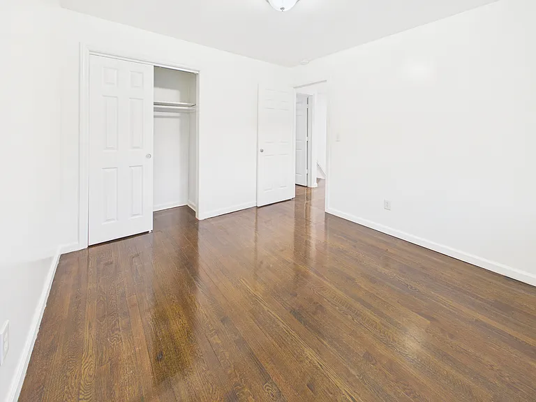 9 Ferndale Dr — Photo 7