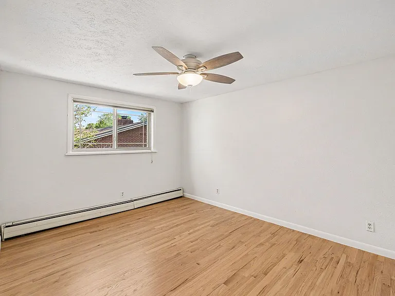 1200 Tulip St — Photo 9