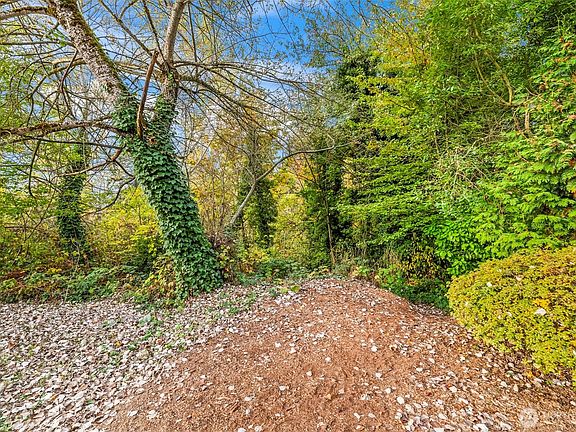 3rd image of 0 Fir Street and Emerald Street Street