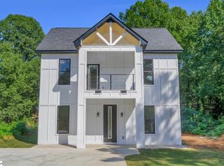 114 Harlem St, Easley, SC 29640