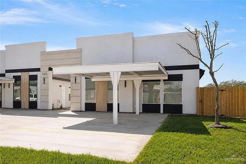 4213 Heron Ave - 25 — Photo 1