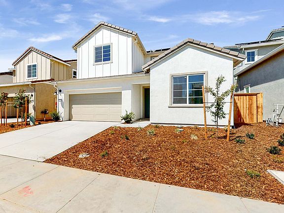 Illumination Homesite 35 Plan 2B