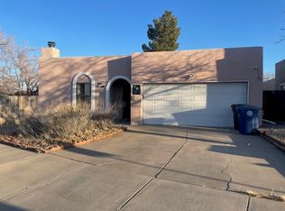 7000 Armand Rd NW, Albuquerque, NM 87120