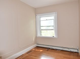 1724 Beacon St #3, Brookline, MA 02445