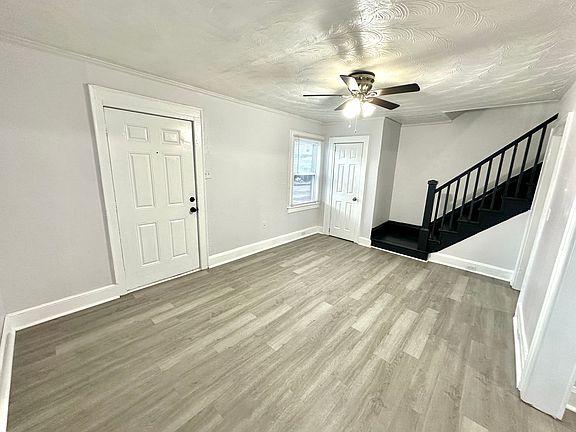 3rd image of 99 Cushing St